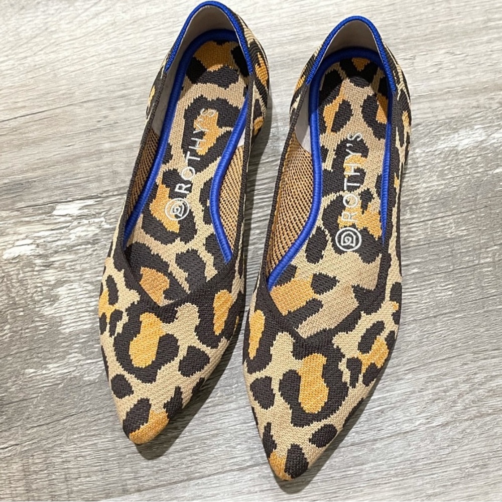 Gently worn Rothy’s.